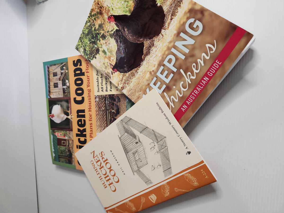 Keeping Chickens and Building Chicken Coops 3 Book Bundle