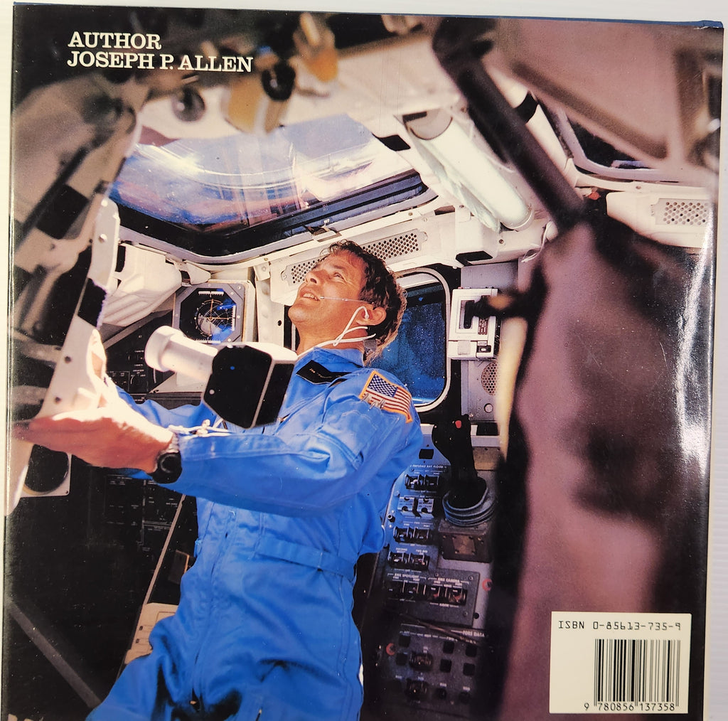 Entering Space; An Astronaut's Odyssey - Joseph P. Allen & Russell Martin