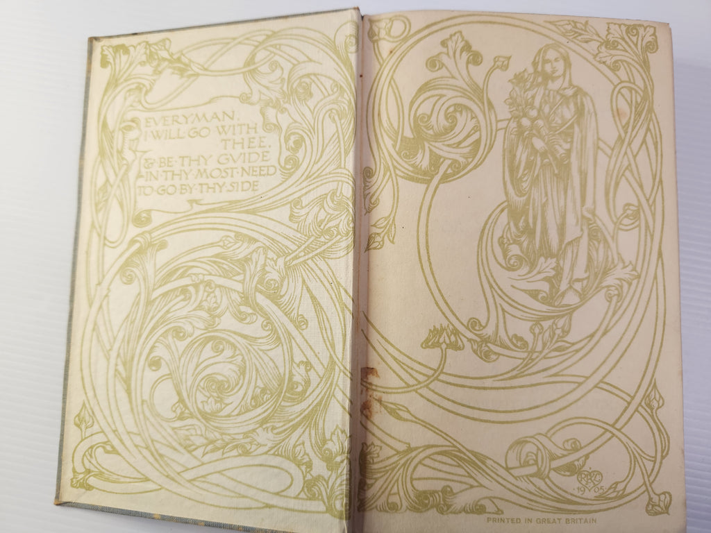 A Book of Golden Deeds - Charlotte M. Yonge