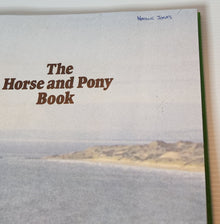 The Horse & Pony Book - Sally Gordon