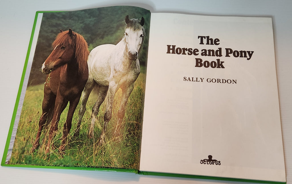 The Horse & Pony Book - Sally Gordon