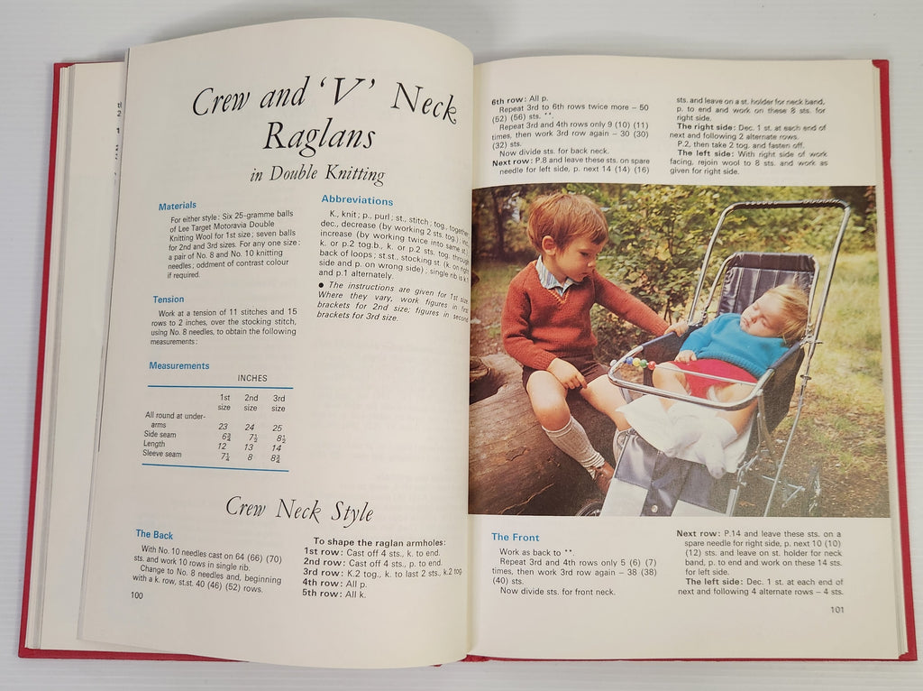 The Big Book of Baby Knitting: More than 100 Patterns from Birth to School - Mary Healey