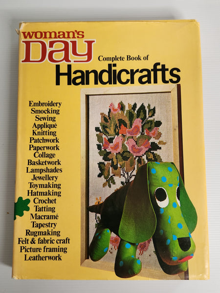 Woman's Day Complete Book of Handicrafts - Jill Blake & Joan Fisher (Eds.)