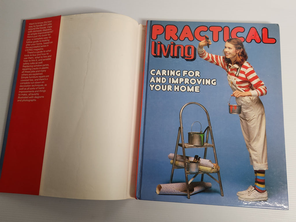 Practical Living - Chris Evans (Editor)