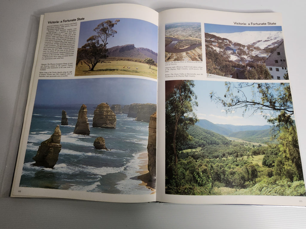 Philips' Illustrated Atlas of Australia - Colin Green & Colin Critchell (Eds.)